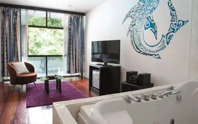 Ocean @ Livingstones Urban Boutique Resort