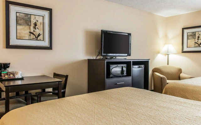Quality Inn & Suites Mattoon South