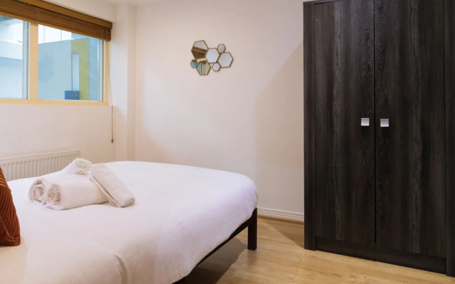 Stylish and Central 2 Bedroom Flat in Manchester