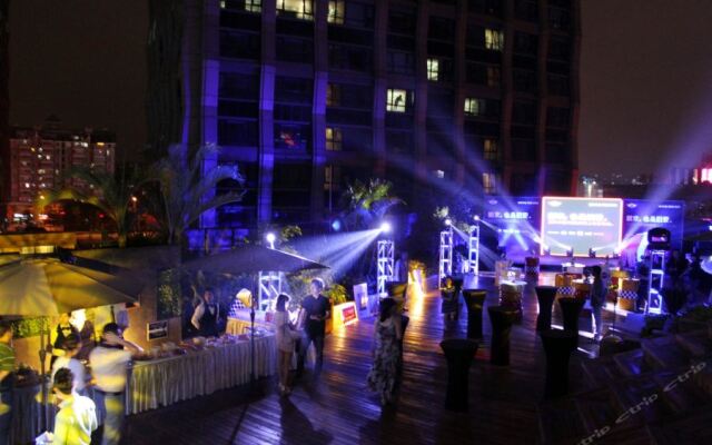 Love Life Hotel Wanda