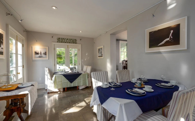 The Old Bank House Bed & Breakfast