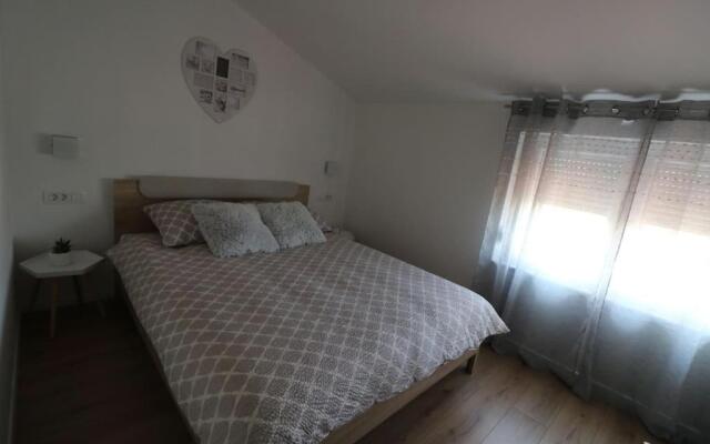 Ana, House with pool