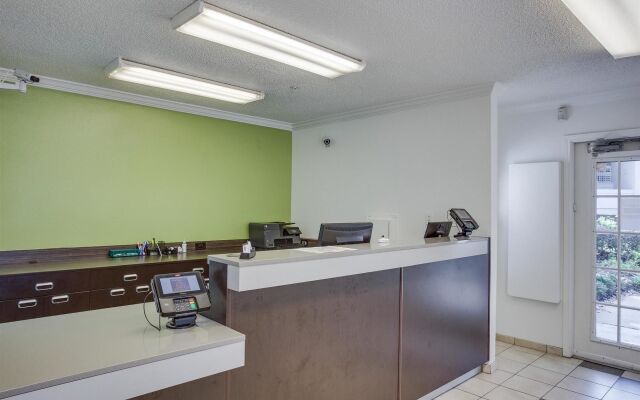 Studio 6-Houston, TX - Northwest Hwy 290