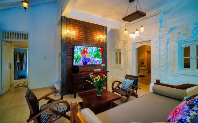 White Star Villa