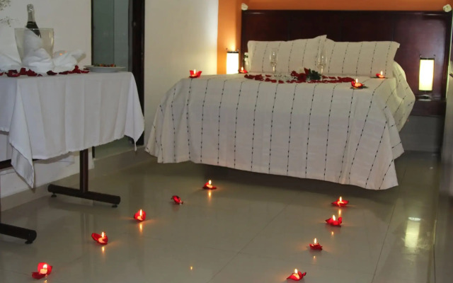 Hotel Marina Suites By Geh Suites