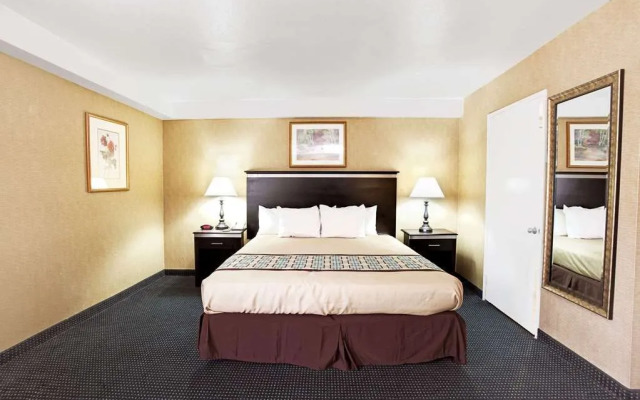 Days Inn And Suites Artesia