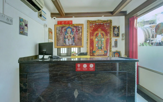 Veera Amohaa Service Apartments By OYO Rooms