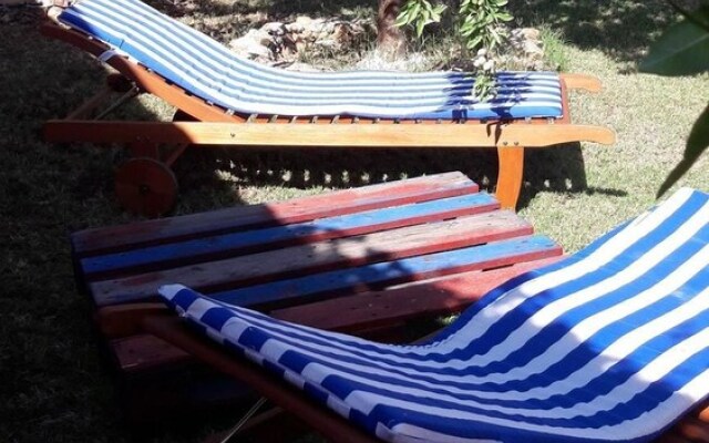 House With 3 Bedrooms in Picón, With Private Pool, Enclosed Garden and