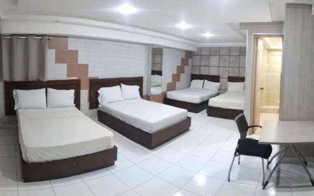 Hotel San Thomas Inn