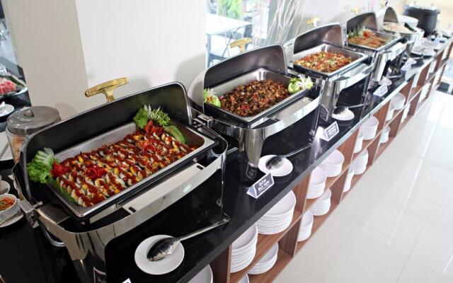 Nite & Day Surabaya - Gunungsari