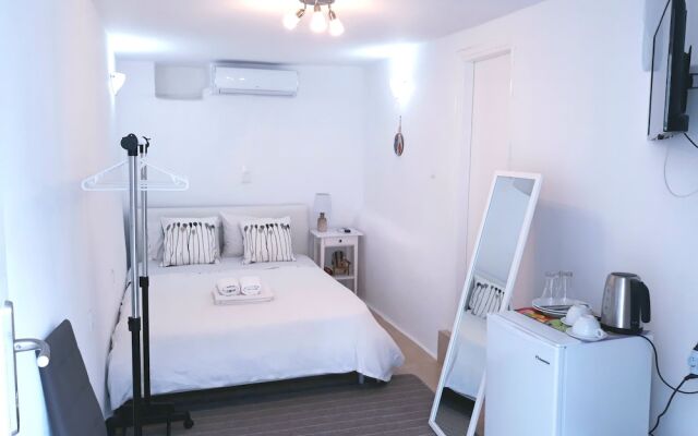 Infinity Mykonos Suites