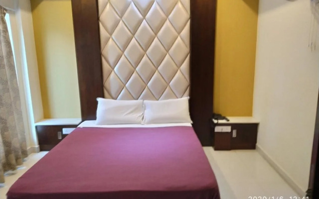 The Grand Park Hotel