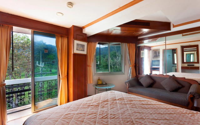 Orchid Hotel and Spa