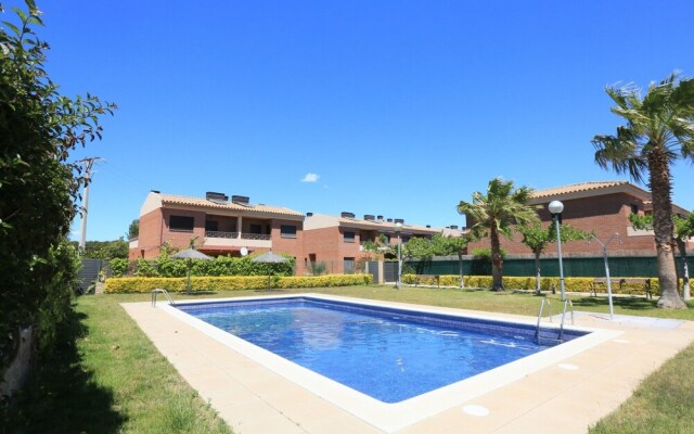 Casa Adosada Para 6 Personas en Cambrils