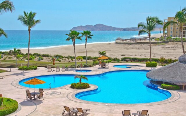 2BR W/private Jacuzzi: Casa del Mar Pelicano 301
