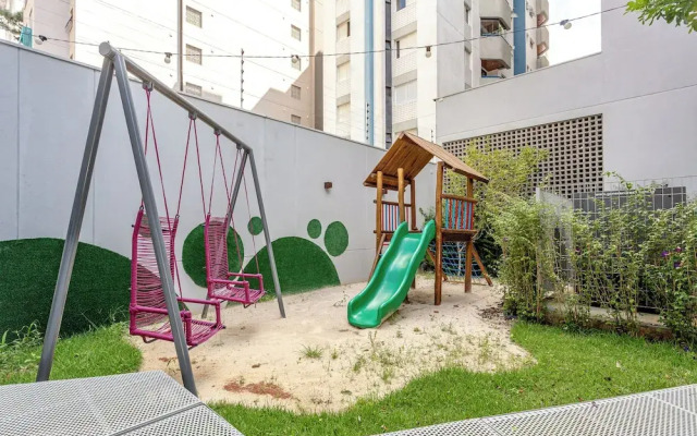 Moderno-Pinheiros -AC - Brazilian Corner