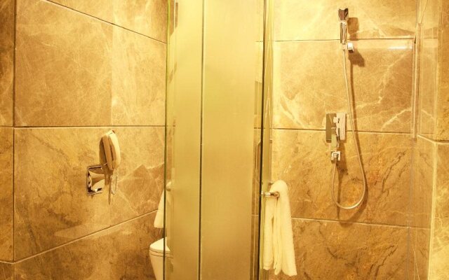 Riverside Luxury Hotel