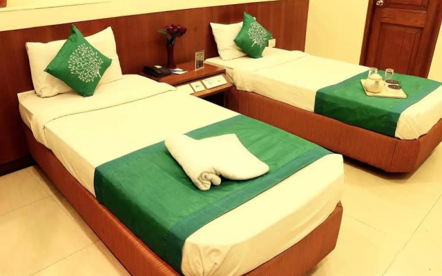 OYO 1346 Manthan Hotel