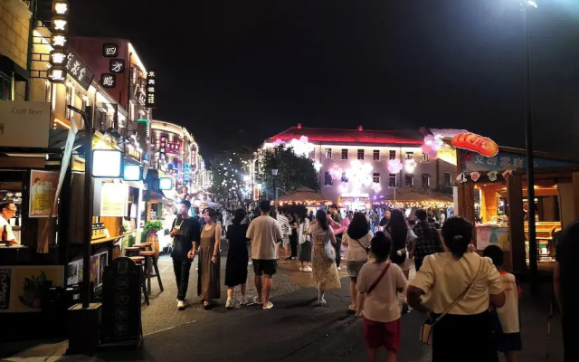 Huaqi Kaiserdom Hotel