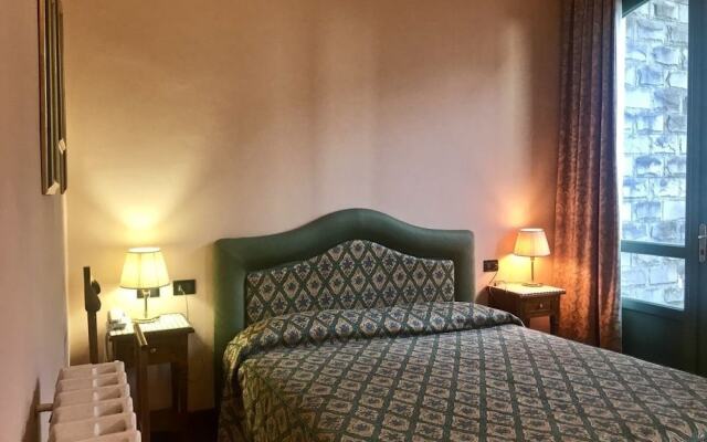Hotel Roma