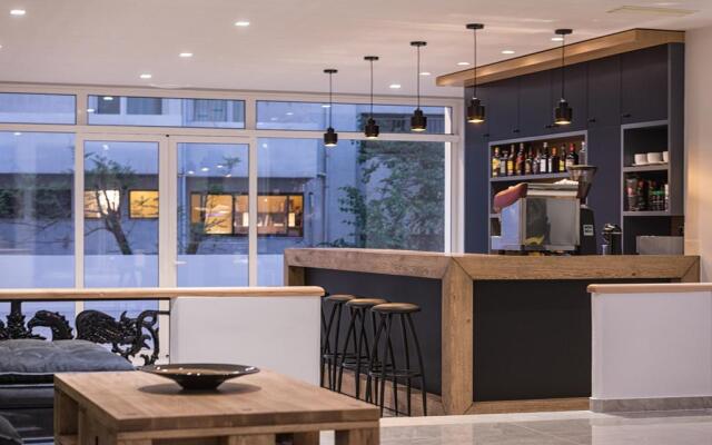 Irini Hotel