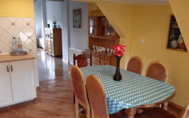 Apartament Błonia