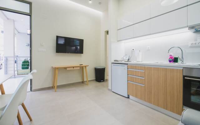 Central Apt 2 next to Old Town & Bus Station