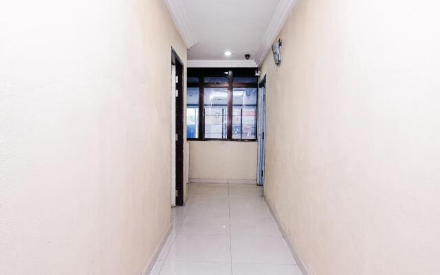 OYO 717 MR J Hotel Wakaf Che Yeh 2