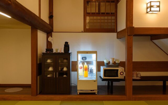 Mikadoya