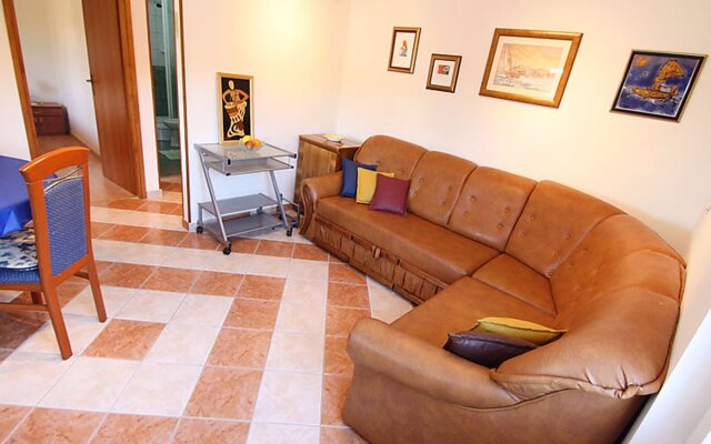 House Ratimir Cavriglia