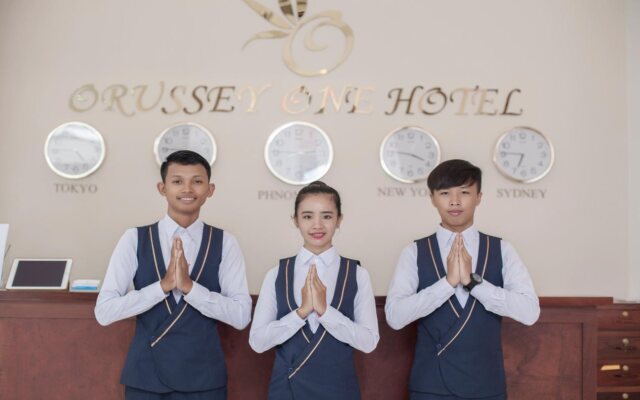 Orussey One Hotel & Apartment