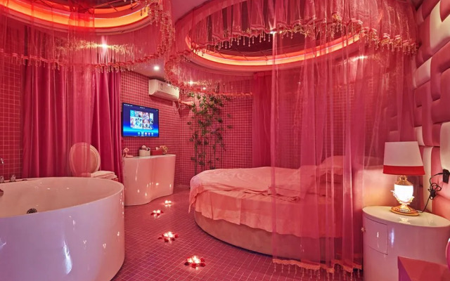 Wan Love Couple Hotel