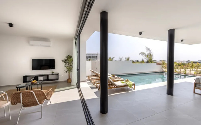 Protaras Aqua Pearl Villa 9