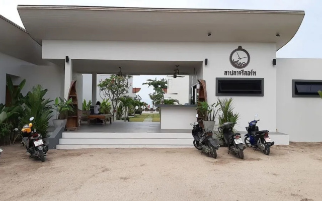 La Plage Resort & Beach Club