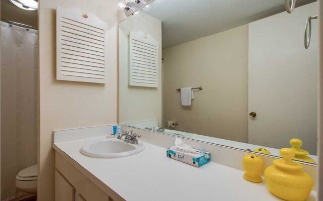 Heritage Villas 2307 by RedAwning