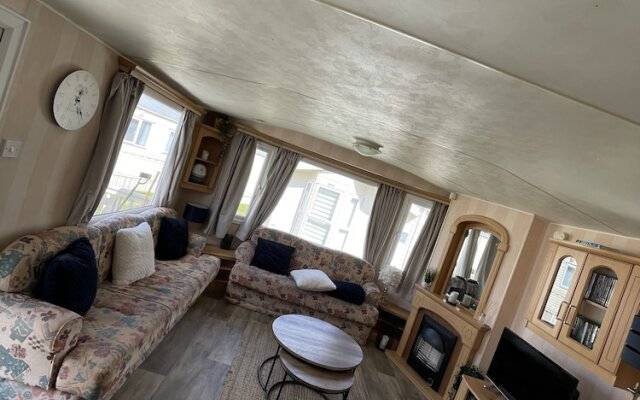Charming 6 Birth Caravan in Skegness