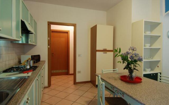 Zara Halldis Apartment