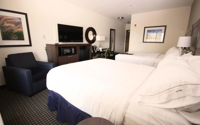 Holiday Inn Express Hotel & Suites Belgrade by IHG