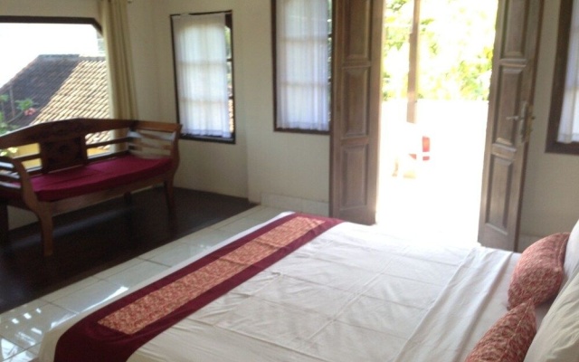 Seminyak Hideaway Villa – Guest Rooms – Kuta