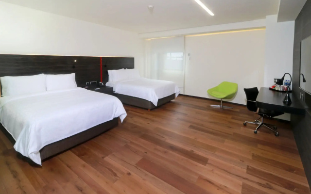 Holiday Inn Express Mexico Aeropuerto by IHG