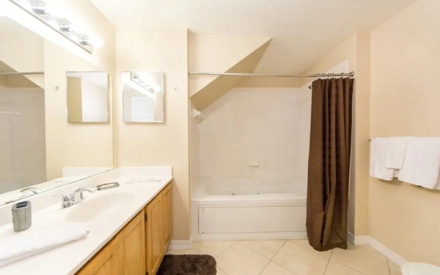 Apartment & Town Homes Close to Disney