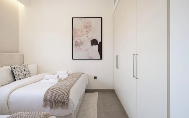 Arabian Ranches 3 Luxury 4 Bedroom Villa