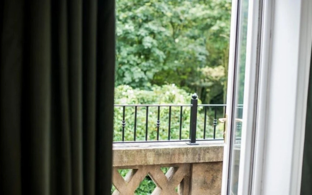 Bartle Hall Country Hotel