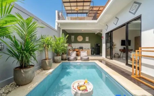 Bella Vita-2BR Villa in Canggu-Pool&Rooftop – Pool – Kerobokan Kelod