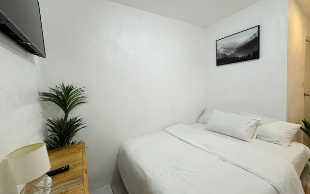 Westcoast Guest House