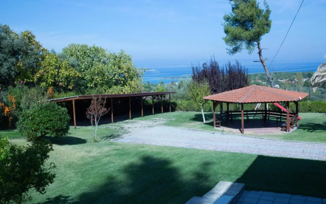 Elenas Studios