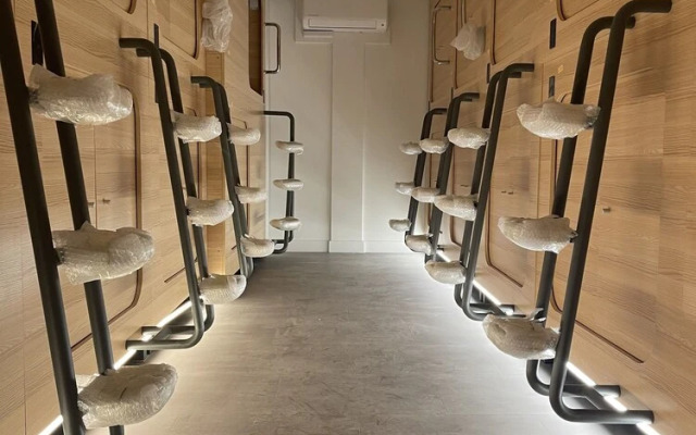 Airone Capsule Hotel