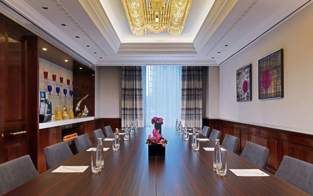 The Ritz-Carlton, Berlin