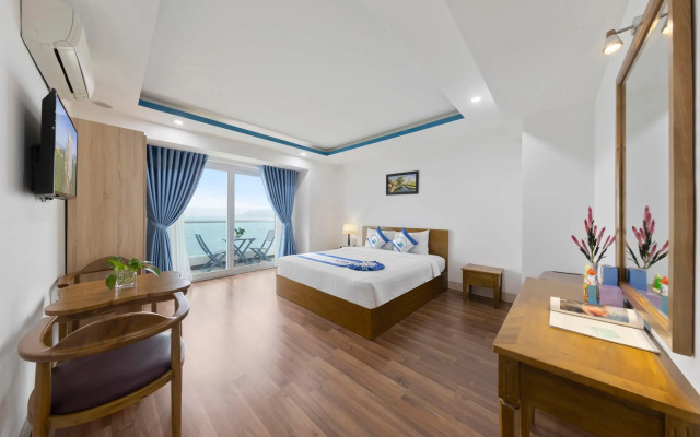 Blue Pearl Hotel