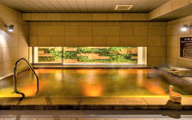 Super Hotel Premier Osaka Honmachi